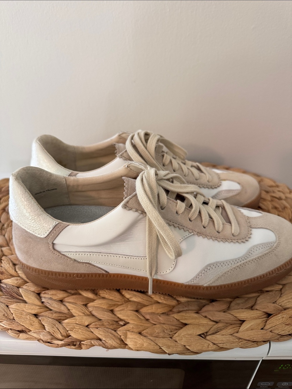 Dolce Vita Notice Sneakers
